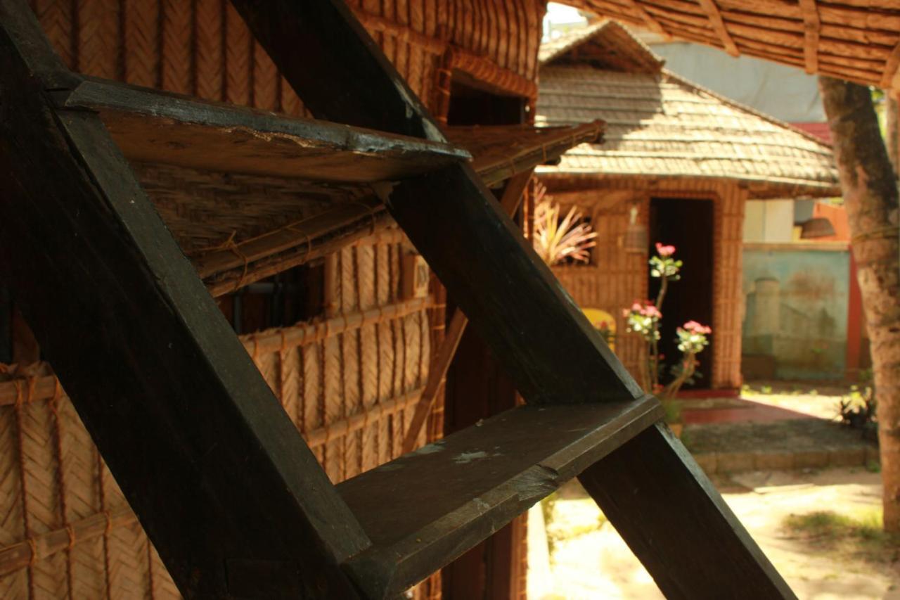 Elara Beach View Homestay Alappuzha Exterior photo